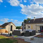 De Charme 12 Personnes Pres Du Mans Avec Piscine Chauffee - Fr-1-410-381 בית נופש Changé