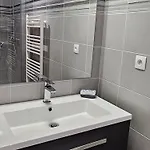De Charme 12 Personnes Pres Du Mans Avec Piscine Chauffee - Fr-1-410-381 Changé