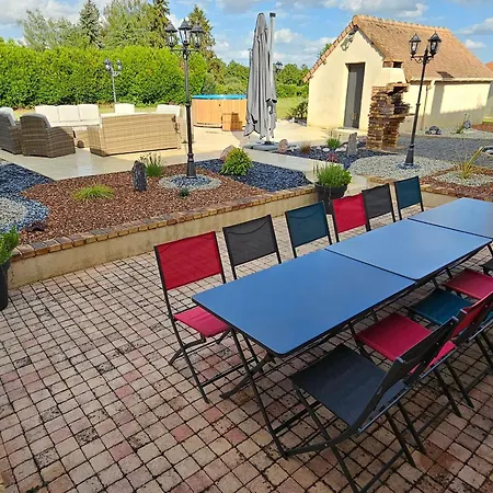 Casa de Férias De Charme 12 Personnes Pres Du Mans Avec Piscine Chauffee - Fr-1-410-381