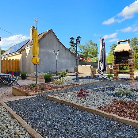 De Charme Près Du Mans Avec Piscine Et Climatisation - Fr-1-410-381 Changé