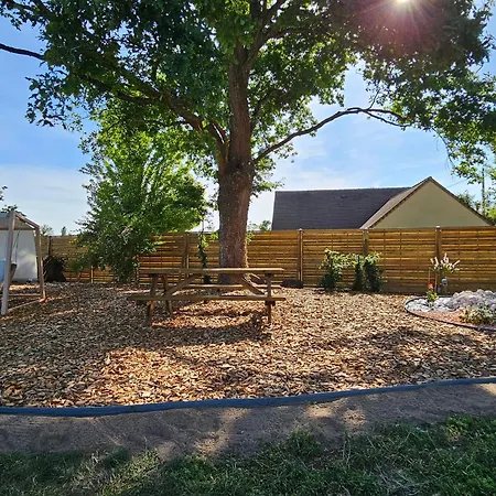 Casa de Férias De Charme 12 Personnes Pres Du Mans Avec Piscine Chauffee - Fr-1-410-381