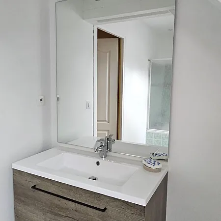 De Charme Près Du Mans Avec Piscine Et Climatisation - Fr-1-410-381