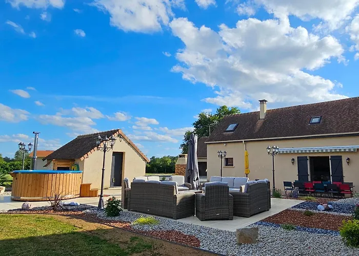 De Charme 12 Personnes Pres Du Mans Avec Piscine Chauffee - Fr-1-410-381 Дом отдыха Change (Sarthe)