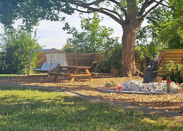 De Charme 12 Personnes Pres Du Mans Avec Piscine Chauffee - Fr-1-410-381